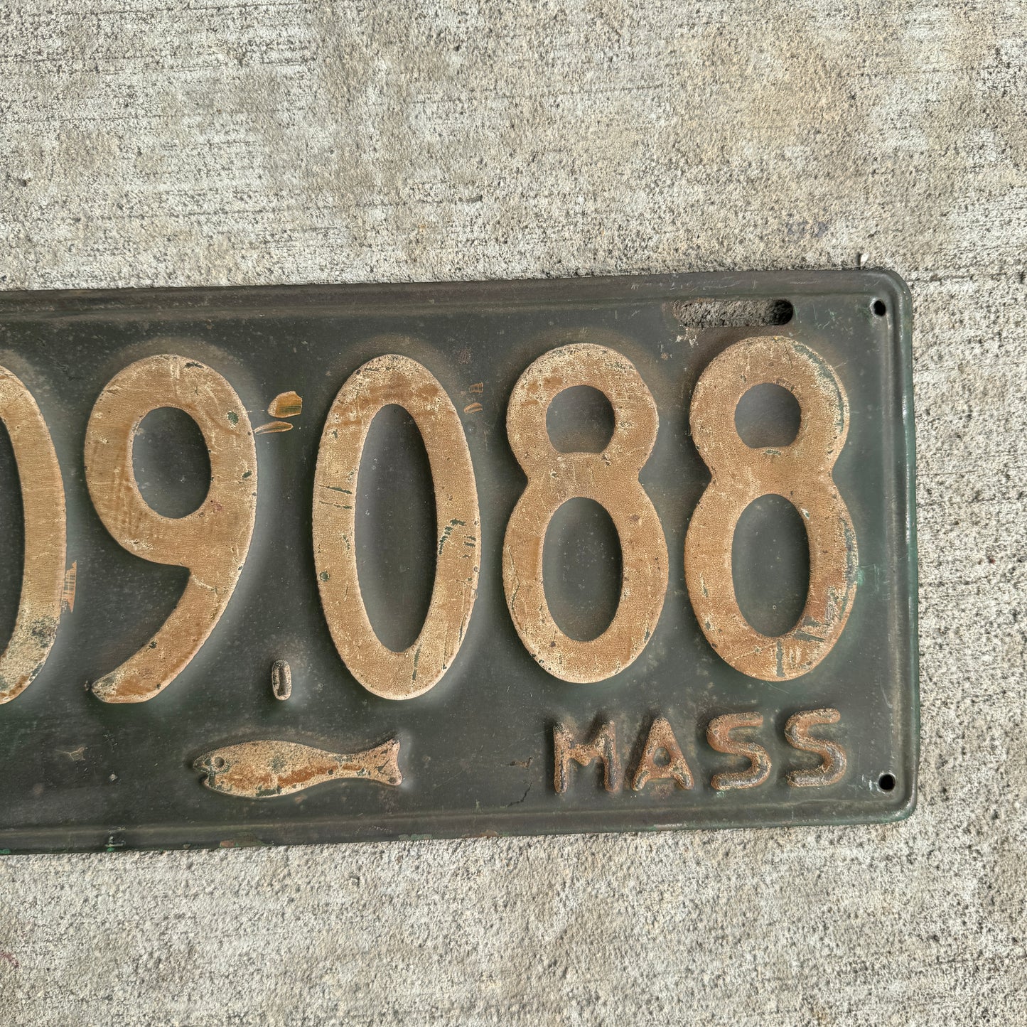 1928 Massachusetts License Plate 409088 Mass MA Cod Fish Auto Car Garage Decor