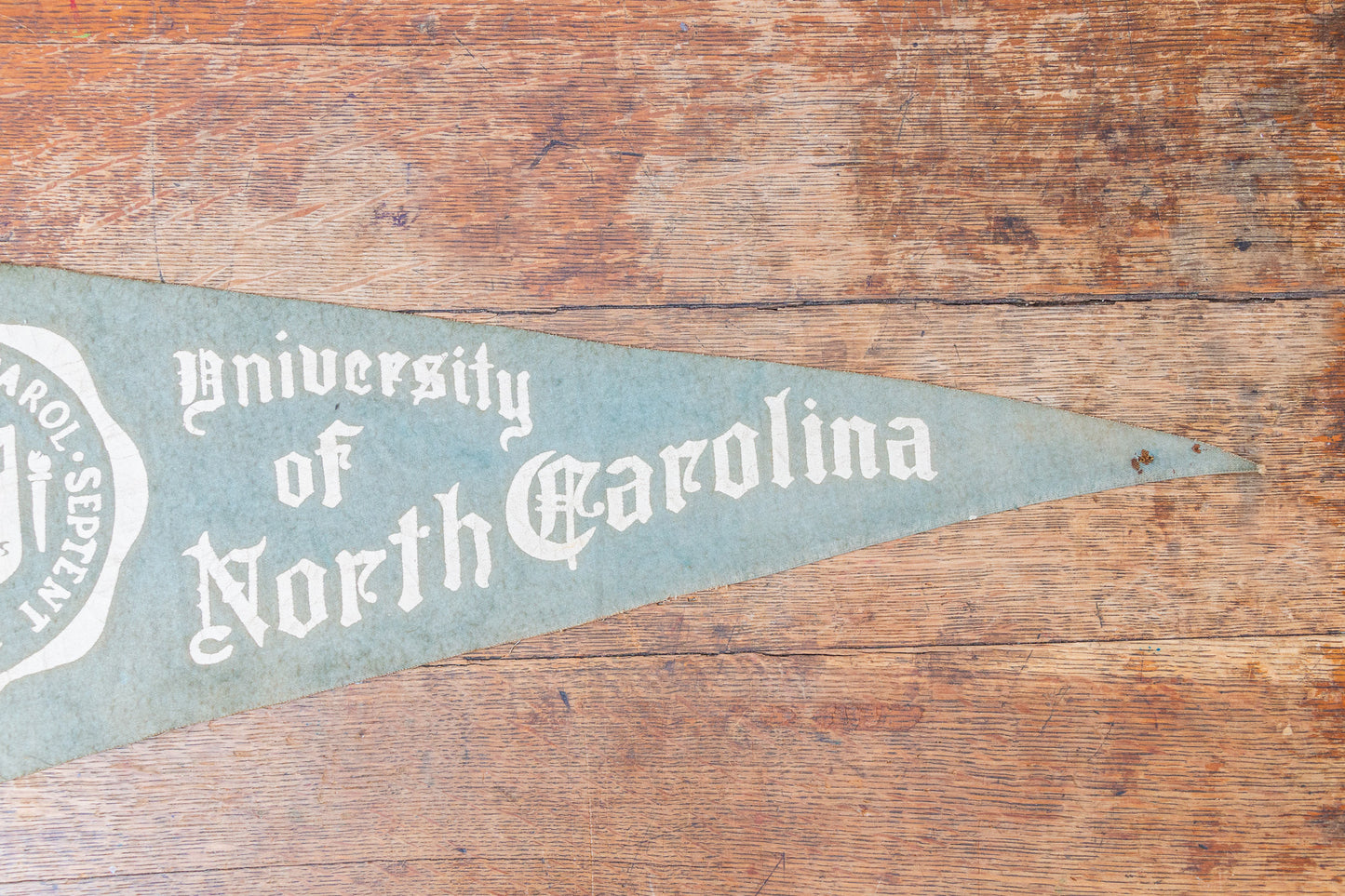 University of North Carolina Felt Pennant Vintage Wall Hanging College Decor Tar Heels - Eagle's Eye Finds