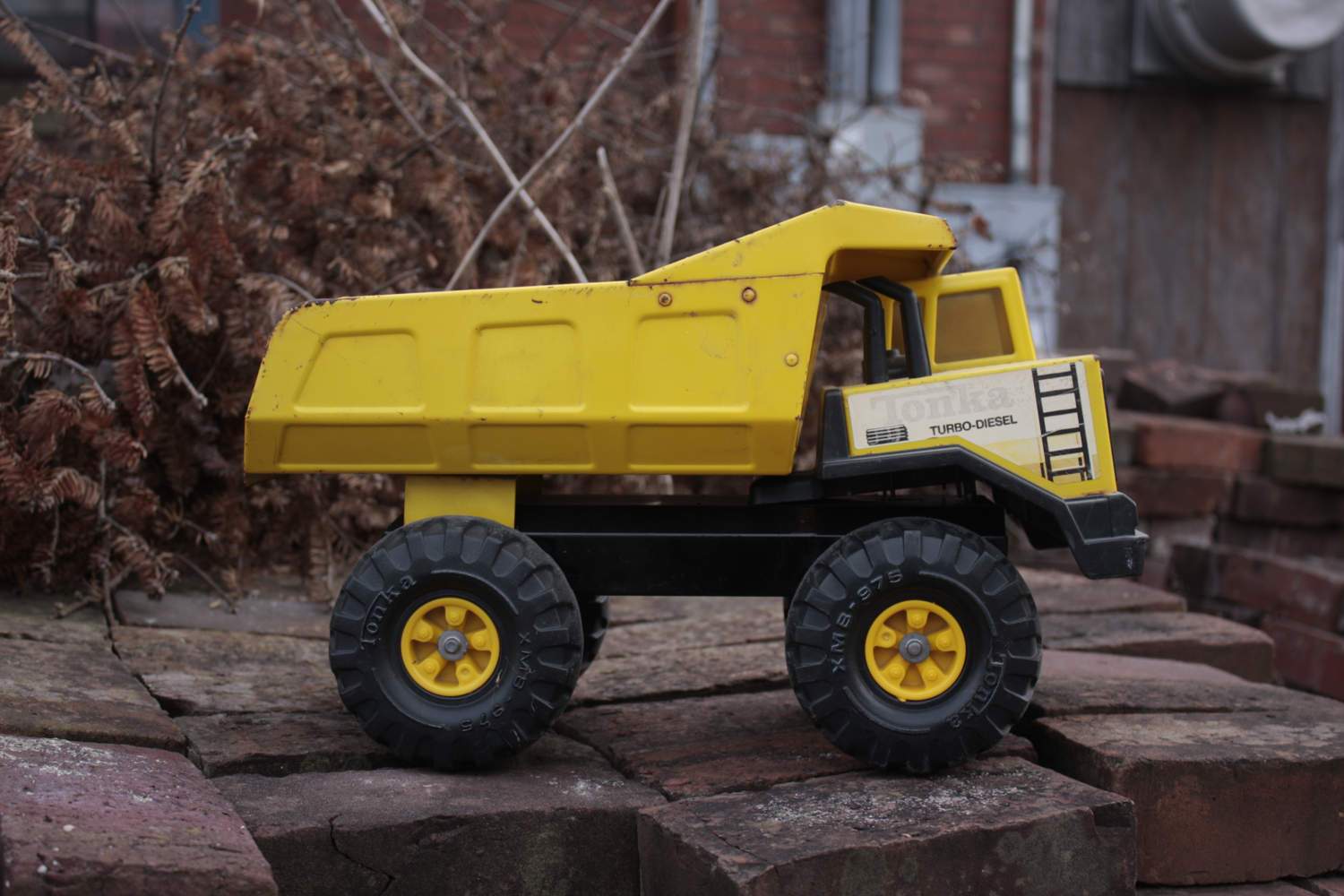 Tonka Turbo-Diesel Mighty Dump Truck Vintage Toy – Eagle's Eye Finds