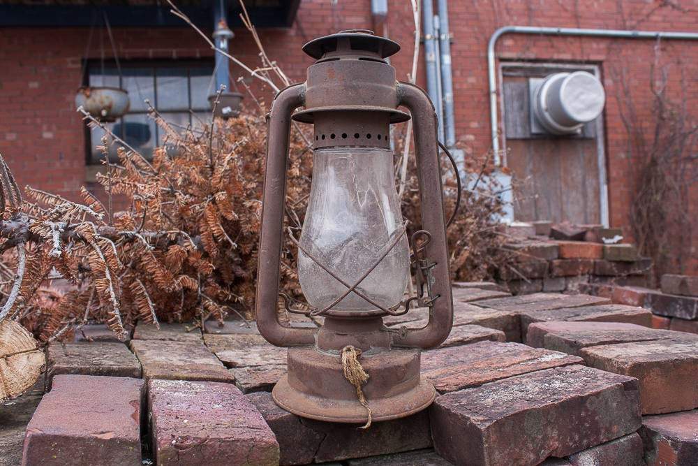 Dietz Paull's Leader No. 2 Vintage Rustic Lantern - Eagle's Eye Finds