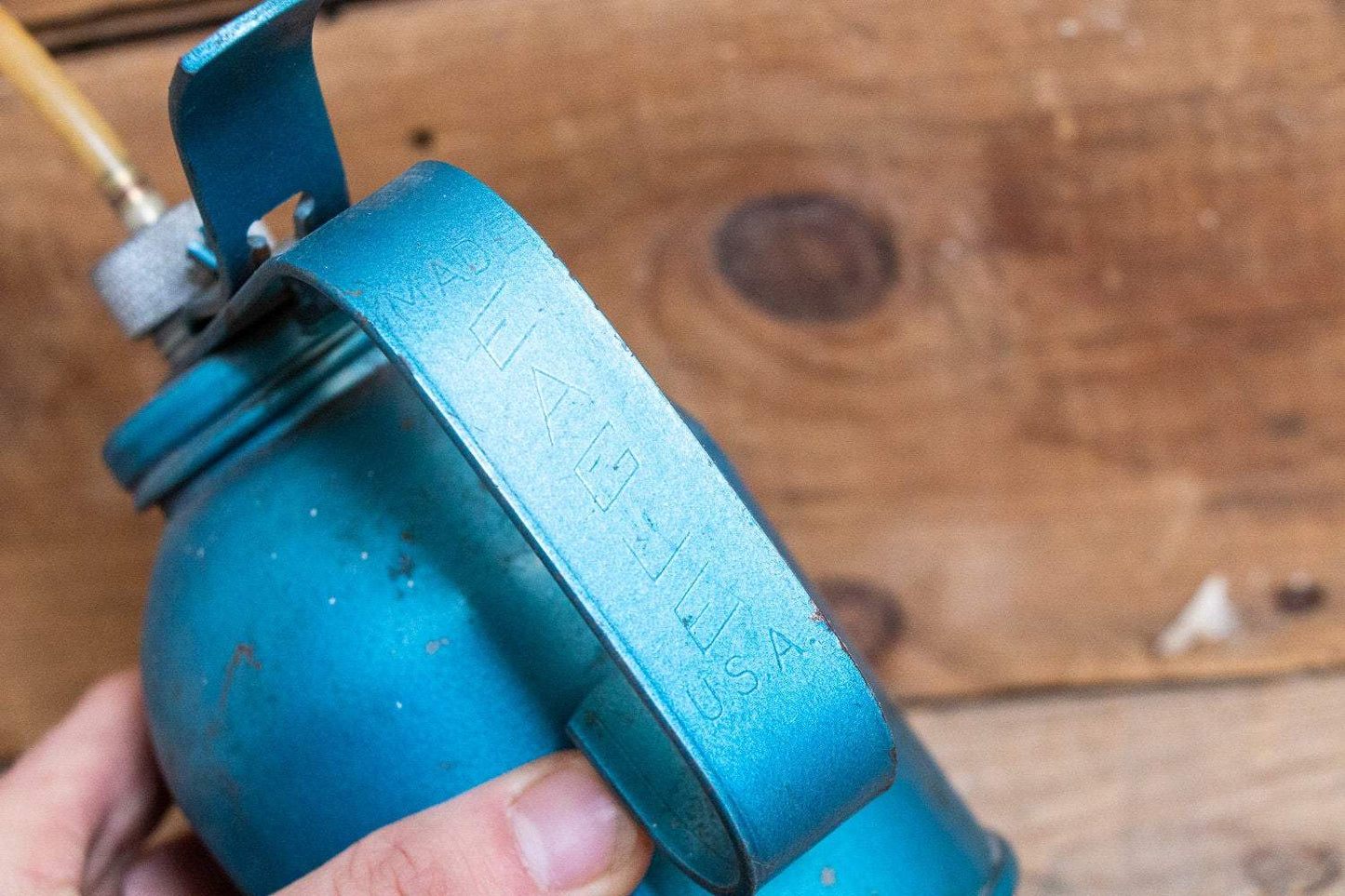 Blue Eagle Thumb Pump Oiler Vintage Oil Can - Eagle's Eye Finds