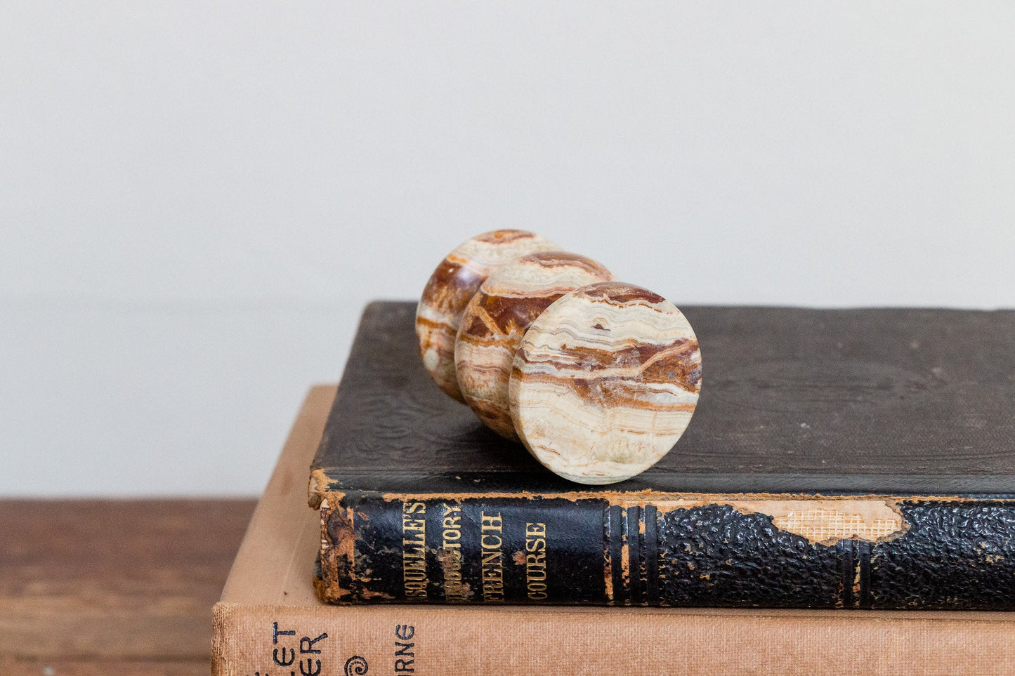 Small Marble Pedestal Brown Vintage Stone Crystal Egg or Sphere Stand - Eagle's Eye Finds