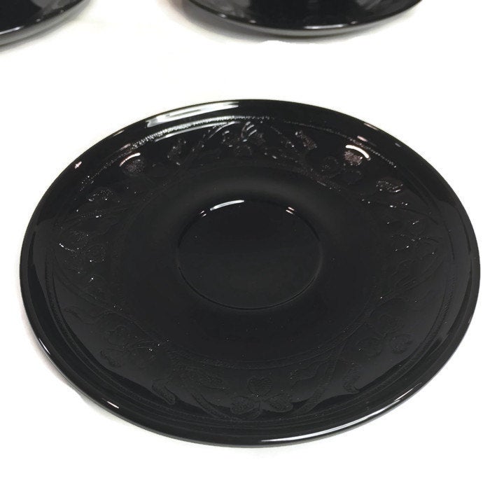 Black Cloverleaf Pattern Teacup and Saucer Set - Eagle's Eye Finds