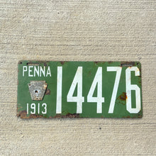 Load image into Gallery viewer, 1913 Pennsylvania Porcelain License Plate Vintage Green Auto Wall Decor 14476

