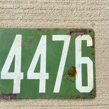 Load image into Gallery viewer, 1913 Pennsylvania Porcelain License Plate Vintage Green Auto Wall Decor 14476
