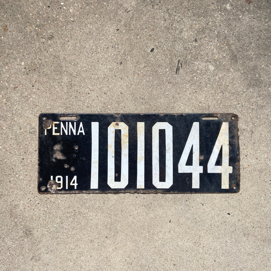 1914 Pennsylvania Porcelain License Plate Vintage Black Auto Wall Decor 101044