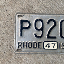 Load image into Gallery viewer, 1947 Rhode Island License Plate Silver Wall Decor P9208
