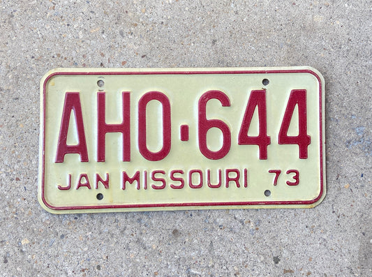 1973 Missouri License Plate Vintage White Red Garage Wall Decor