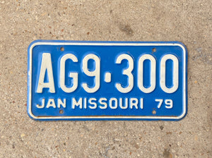 1979 Missouri License Plate Vintage Blue Wall Decor