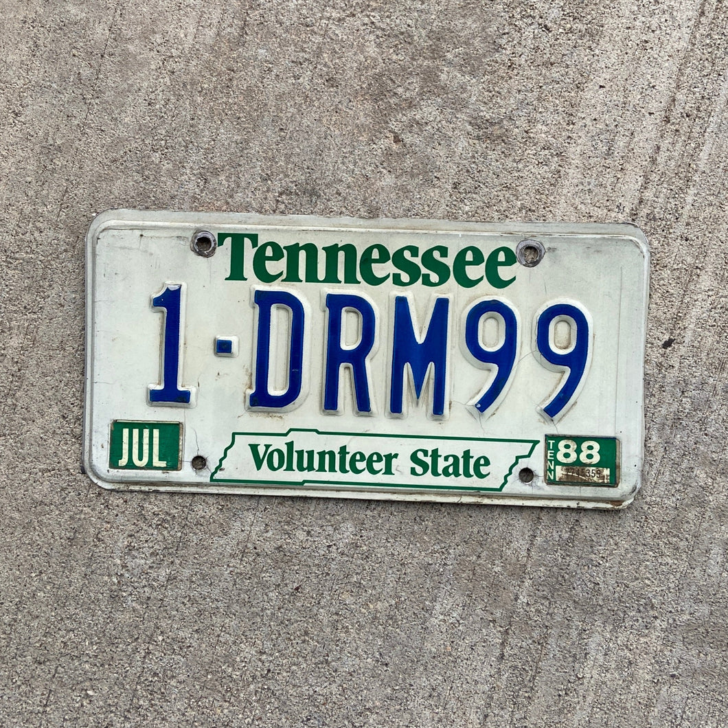 1984 Tennessee License Plate Vintage Wall Hanging Decor