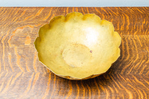 Elegant Vintage Brass Scalloped Tulip Decorative Bowl