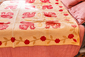 Floral Appliquéd Hawaiian Quilt Vintage Red Cottage Decor