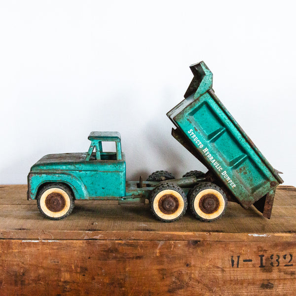 Structo Manufacturing Co. ca. 1960s Pressed Steel Hydraulic