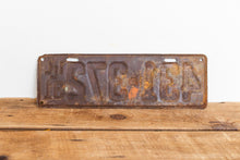 Load image into Gallery viewer, Illinois 1931 Rusty License Plate Vintage Brown Wall Hanging Decor 431-372 - Eagle&#39;s Eye Finds

