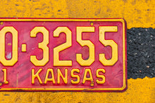 Load image into Gallery viewer, 1941 Kansas License Plate Vintage Wall Decor 10-3255
