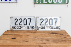 Rhode Island 1947 License Plate Pair Vintage YOM Original Paint Car Decor - Eagle's Eye Finds