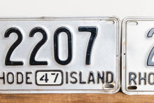 Load image into Gallery viewer, Rhode Island 1947 License Plate Pair Vintage YOM Original Paint Car Decor - Eagle&#39;s Eye Finds
