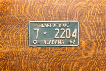 1962 Alabama License Plate Vintage Green Heart of Dixie 7-2204