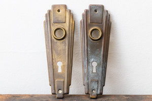 Art Deco Ornate Door Knob Backplate Set Vintage Restoration Hardware - Eagle's Eye Finds