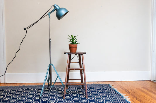 Bretford Telescoping Floor Lamp Vintage Industrial Lighting Decor