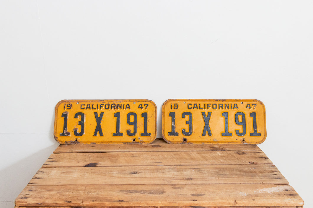 California 1947 License Plate Pair Vintage YOM DMV Clear Car Decor 13-X-191 - Eagle's Eye Finds