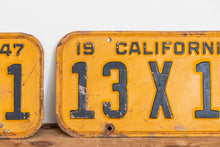 Load image into Gallery viewer, California 1947 License Plate Pair Vintage YOM DMV Clear Car Decor 13-X-191 - Eagle&#39;s Eye Finds
