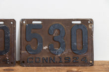 Load image into Gallery viewer, 530 Connecticut 1924 License Plate Pair 3 Digit Low Number Vintage Wall Decor - Eagle&#39;s Eye Finds
