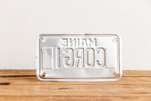 Load image into Gallery viewer, Corgi Maine Vanity Motorcycle License Plate Vintage Dog Wall Decor - Eagle&#39;s Eye Finds
