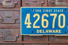 Load image into Gallery viewer, Delaware 1990 License Plate Vintage Blue Wall Decor - Eagle&#39;s Eye Finds
