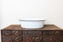 Load image into Gallery viewer, Enamelware Tub Vintage Maid of Honor Porcelain Washing Basin - Eagle&#39;s Eye Finds
