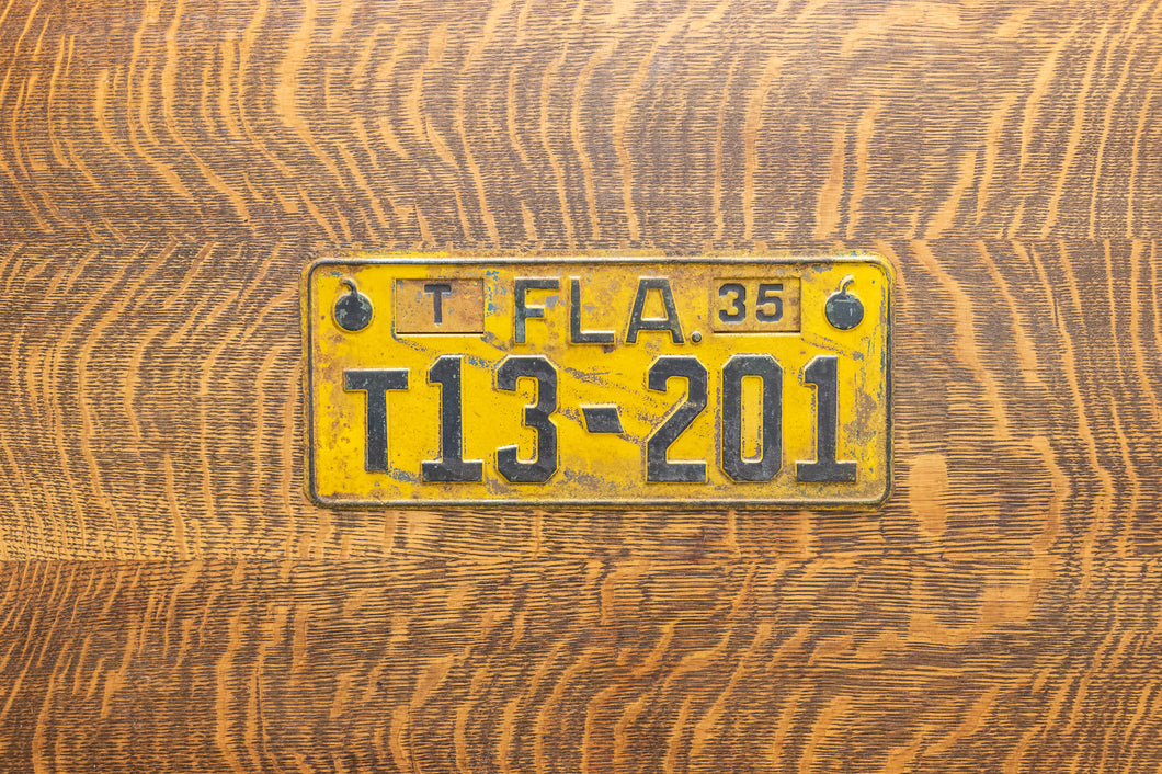Florida 1935 License Plate Vintage Yellow Classic Car Decor T13-201