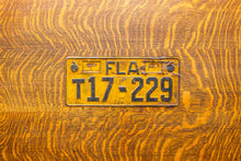 Load image into Gallery viewer, Florida 1935 License Plate Vintage Yellow Classic Car Decor T17-229
