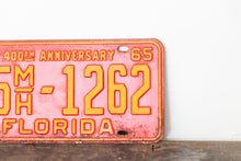 Load image into Gallery viewer, Florida 1965 License Plate 400th Anniversary Vintage Red Wall Decor - Eagle&#39;s Eye Finds
