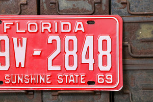 1968 1969 Florida License Plate Sunshine State Vintage Wall Hanging Decor 49W-2848