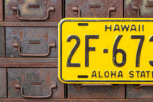 Load image into Gallery viewer, Hawaii 1969 Yellow License Plate Vintage Wall Hanging Decor 2F-6739 - Eagle&#39;s Eye Finds
