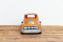 Load image into Gallery viewer, Hubley 506 Lowboy Trailer Truck Vintage Kiddie Toy 500 Series Vehicle - Eagle&#39;s Eye Finds

