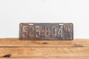 Illinois 1933 Rusty License Plate Vintage Brown Wall Decor 525-804 - Eagle's Eye Finds