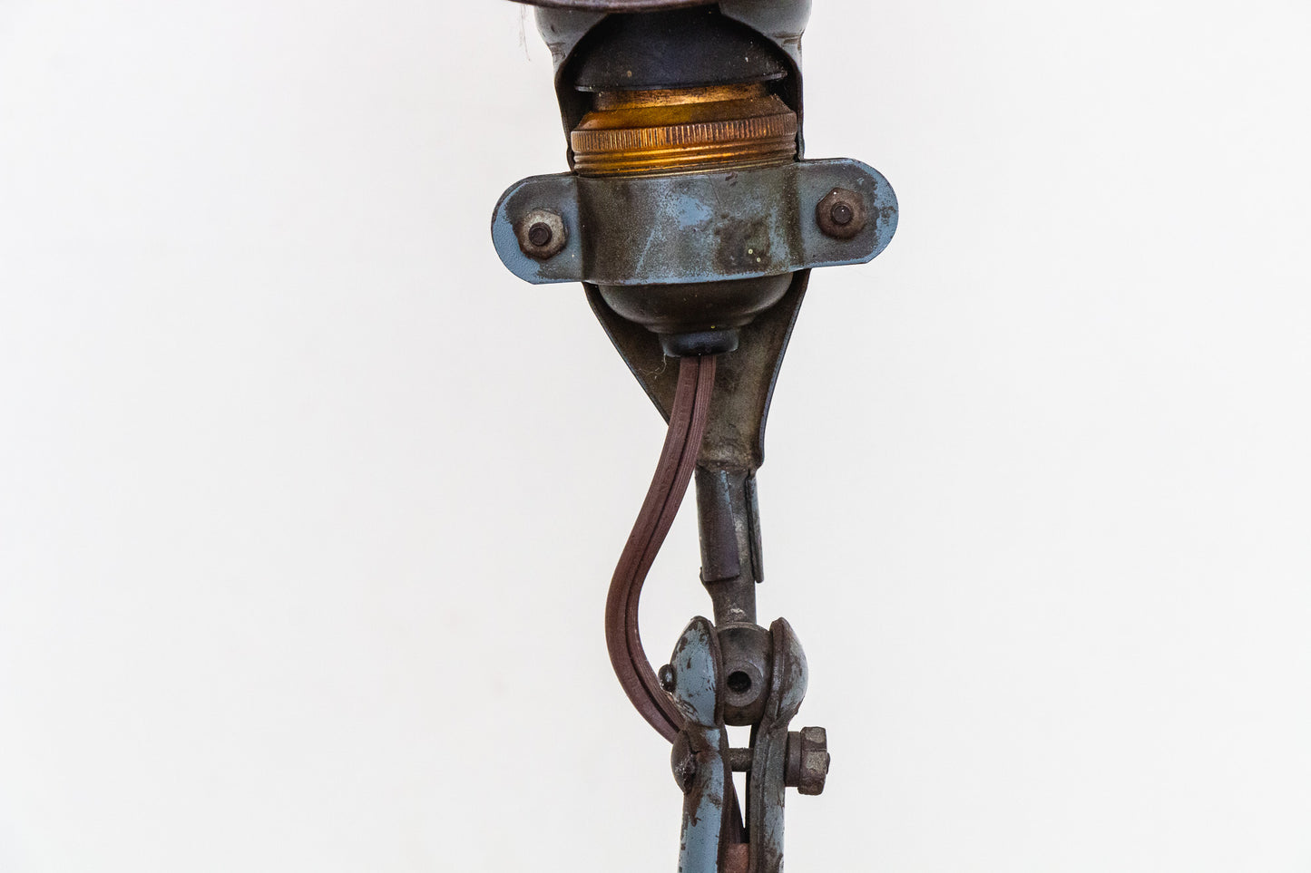 Industrial Desk Lamp Vintage Wall Mount Task Lamp - Eagle's Eye Finds