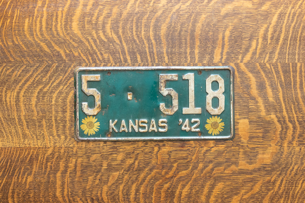 1942 Kansas Sunflower License Plate Vintage Floral Wall Decor 5-518