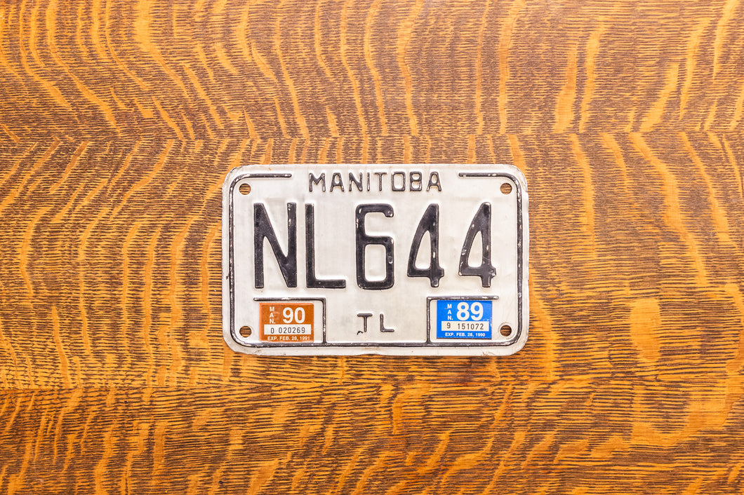 1983 Manitoba Trailer License Plate Vintage Canada Wall Decor