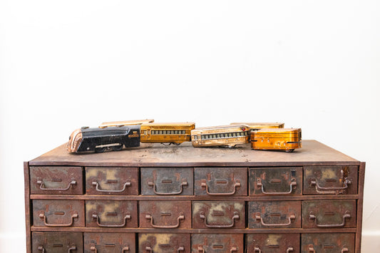 Marx Mercury #635 New York Central Vintage Train Set Toy - Eagle's Eye Finds