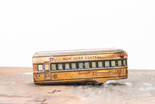 Load image into Gallery viewer, Marx Mercury #635 New York Central Vintage Train Set Toy - Eagle&#39;s Eye Finds
