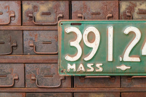 Massachusetts 1933 License Plate Vintage Green Wall Decor - Eagle's Eye Finds