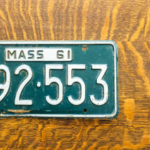 Load image into Gallery viewer, 1961 Massachusetts License Plate Vintage Green Wall Decor F92553
