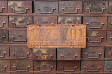 Load image into Gallery viewer, Michigan 1930 Rusty Commercial License Plate Vintage Brown Wall Hanging Decor 1-623-701 - Eagle&#39;s Eye Finds

