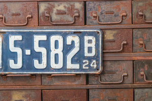 Minnesota 1924 License Plate Vintage Blue White Wall Decor - Eagle's Eye Finds