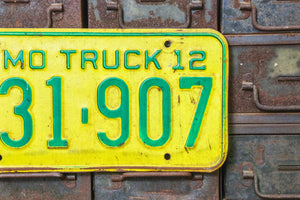 Missouri 1971 Truck License Plate Vintage Yellow Wall Decor - Eagle's Eye Finds