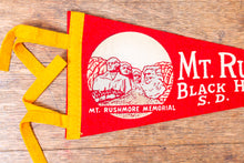 Load image into Gallery viewer, Mt. Rushmore South Dakota Red Felt Pennant Vintage Wall Hanging Decor - Eagle&#39;s Eye Finds
