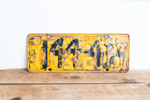 Load image into Gallery viewer, New York 1935 Vintage Omnibus Taxi License Plate - Eagle&#39;s Eye Finds
