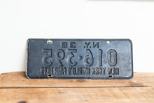 Load image into Gallery viewer, New York 1938 World&#39;s Fair Vintage Omnibus Taxi License Plate - Eagle&#39;s Eye Finds
